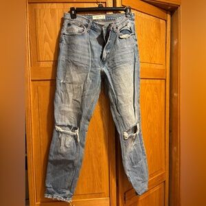 Abercrombie “The Skinny” High Rise Jeans